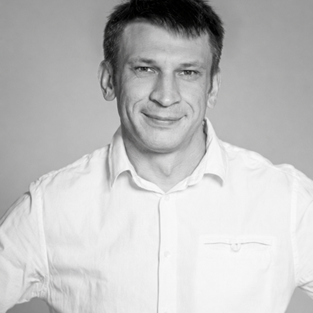 Дмитрий Сухарев
